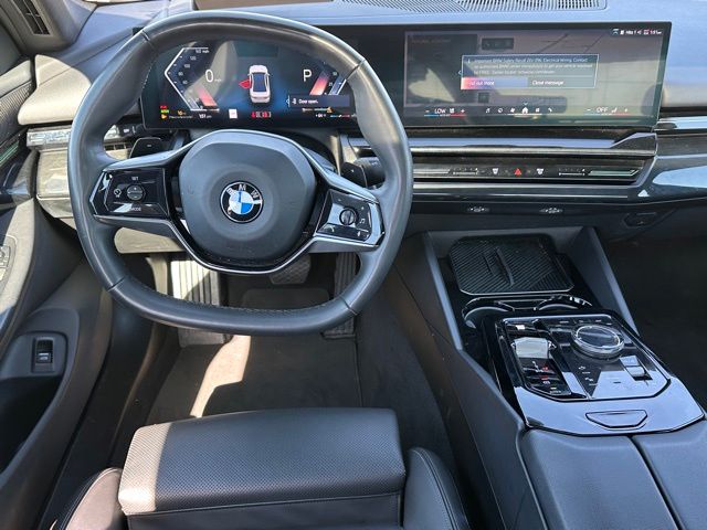 2024 BMW 530i 530i xDrive Sedan