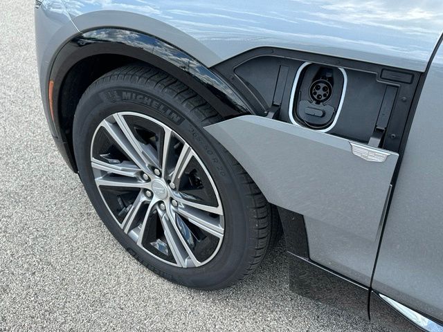 2024 CADILLAC LYRIQ Luxury SUV