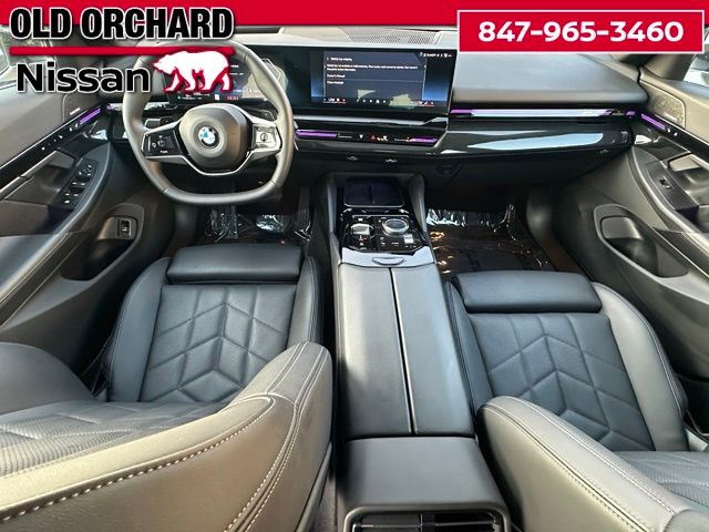 2025 BMW 530i 530i xDrive Sedan