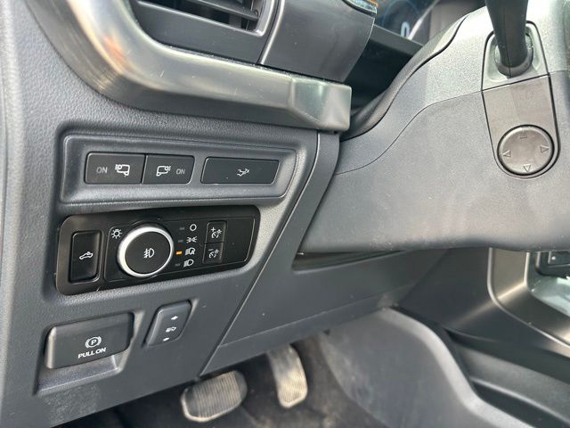 2023 Ford F-150 Lariat Truck SuperCrew Cab