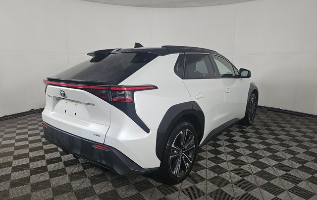2023 Toyota bZ4X Limited SUV