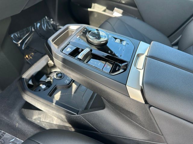 2023 BMW iX xDrive50 SUV