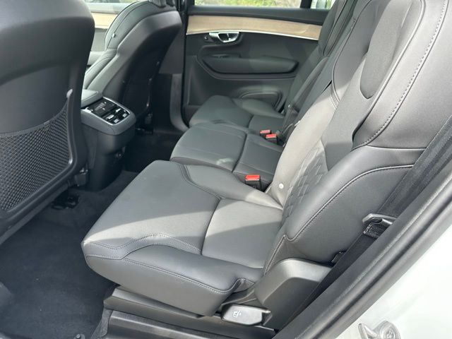 2025 Volvo XC90 B6 Plus 7-Seater SUV