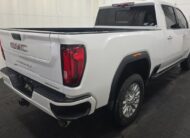2022 GMC Sierra 2500 HD Denali Truck Crew Cab