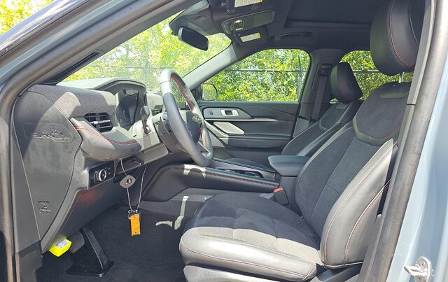 2025 Ford Explorer ST SUV