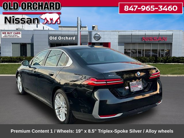 2025 BMW 530i 530i xDrive Sedan
