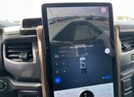 2022 Ford F-150 Lightning Lariat Truck SuperCrew Cab