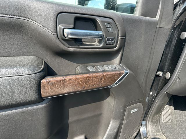 2022 GMC Sierra 2500 HD Denali Truck Crew Cab