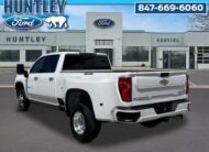 2022 Chevrolet Silverado 3500 HD High Country Truck Crew Cab