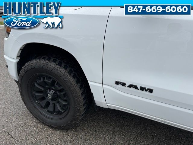 2022 Ram 1500 Big Horn/Lone Star Truck Crew Cab