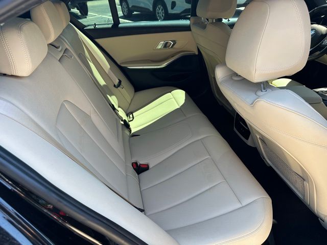 2021 BMW 330i 330i xDrive Sedan