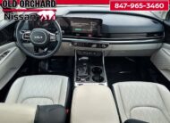 2025 Kia Carnival SX Van Passenger Van