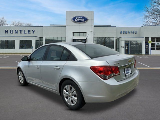 2014 Chevrolet Cruze LS Sedan