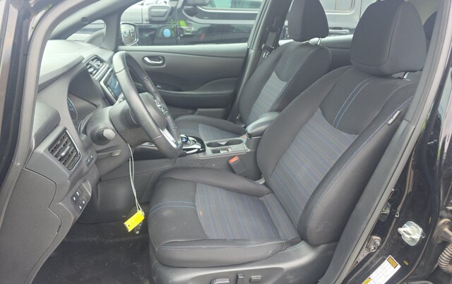 2023 Nissan LEAF SV Plus Hatchback