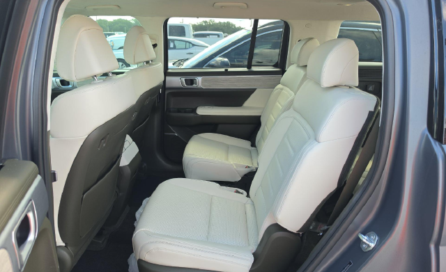 2025 Hyundai Santa Fe Calligraphy SUV