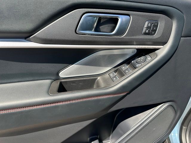 2025 Ford Explorer ST SUV