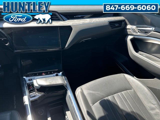 2022 Audi e-tron Premium Plus SUV