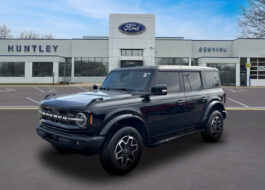 2023 Ford Bronco Outer Banks SUV