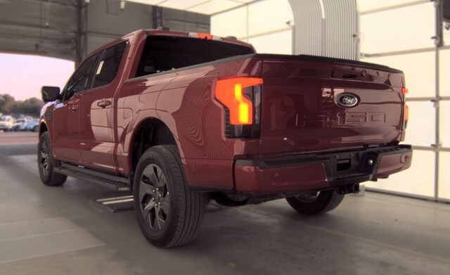 2023 Ford F-150 Lightning XLT Truck SuperCrew Cab