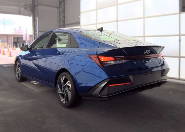 2025 Hyundai Elantra SEL Sport Sedan