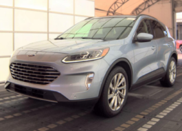 2022 Ford Escape Titanium SUV
