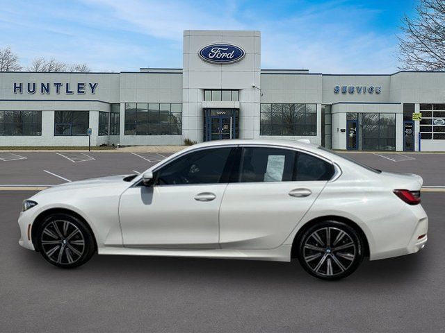 2025 BMW 330i 330i xDrive Sedan