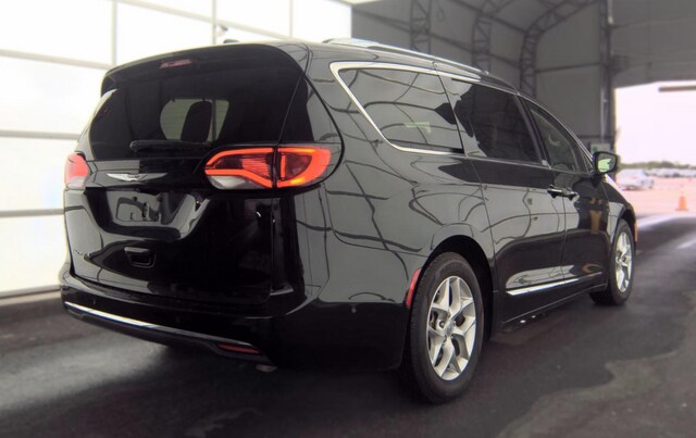 2019 Chrysler Pacifica Touring L Plus Van Passenger Van