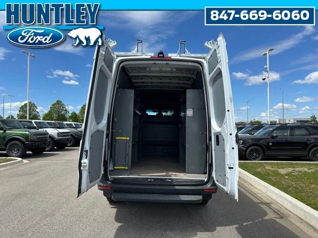 2023 Mercedes-Benz Sprinter 2500 Cargo 144 WB Van Cargo Van