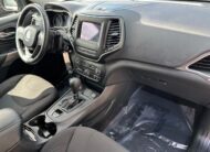 2019 Jeep Cherokee Latitude SUV
