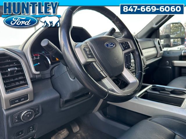 2022 Ford F-350 Lariat Truck Crew Cab