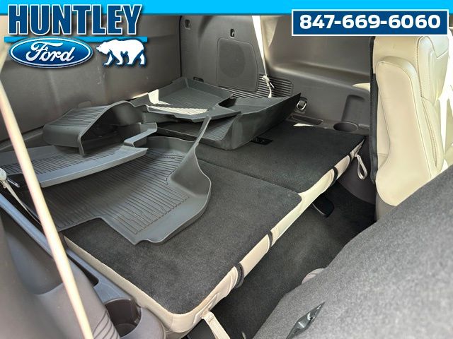 2020 Ford Explorer Platinum SUV