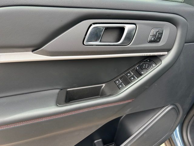 2025 Ford Explorer ST-Line SUV