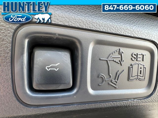 2022 Ford Expedition Max Limited SUV