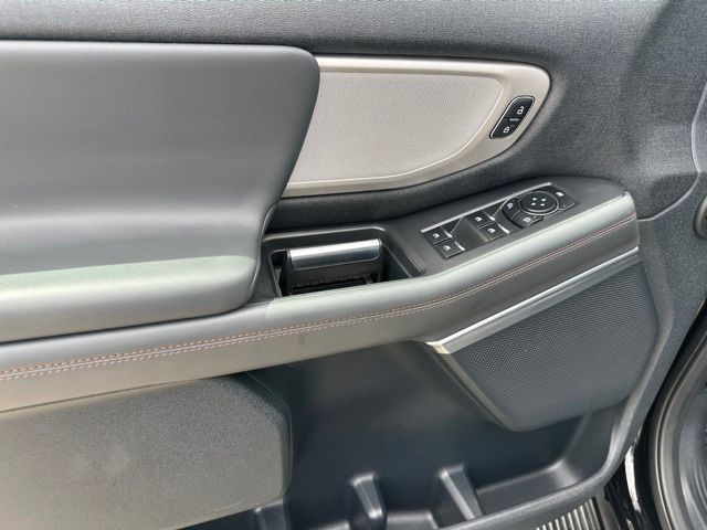 2025 Ford Expedition Max Active SUV