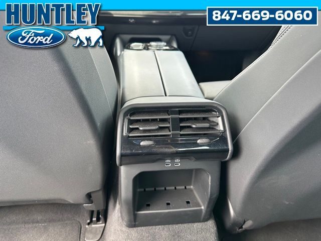 2025 BMW 530i 530i xDrive Sedan