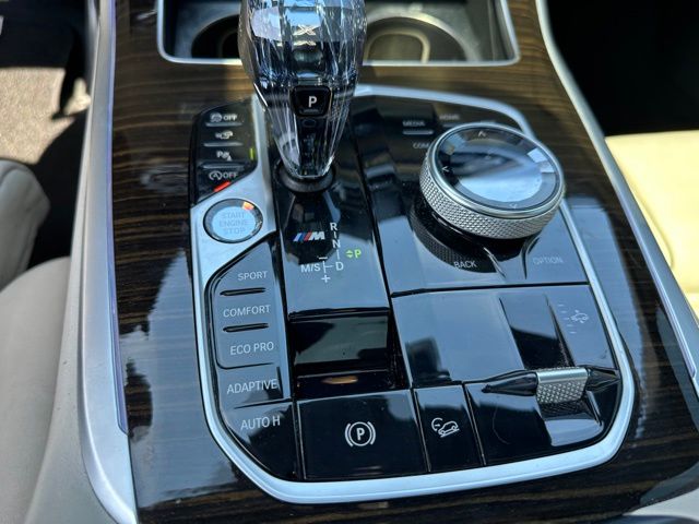 2021 BMW X7 M50i SUV