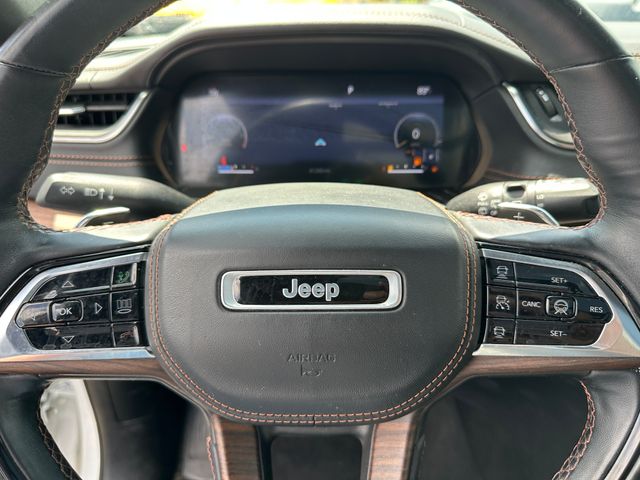 2022 Jeep New Grand Cherokee Summit SUV