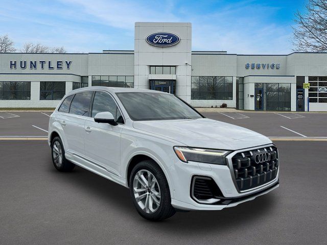 2025 Audi Q7 55 Premium Plus SUV