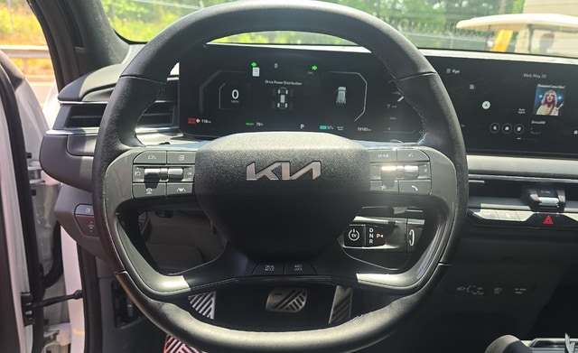 2024 Kia EV9 GT-Line SUV