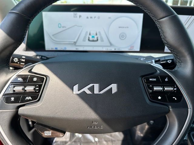 2023 Kia EV6 Wind SUV