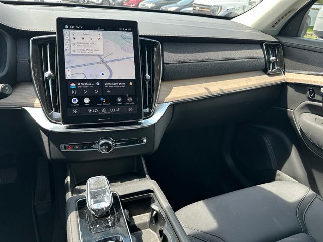 2025 Volvo XC90 B6 Plus 7-Seater SUV