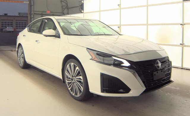 2024 Nissan Altima 2.5 SL Sedan