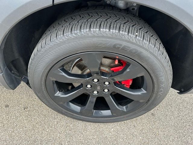 2023 Ford Explorer ST SUV