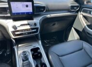 2024 Ford Explorer XLT SUV