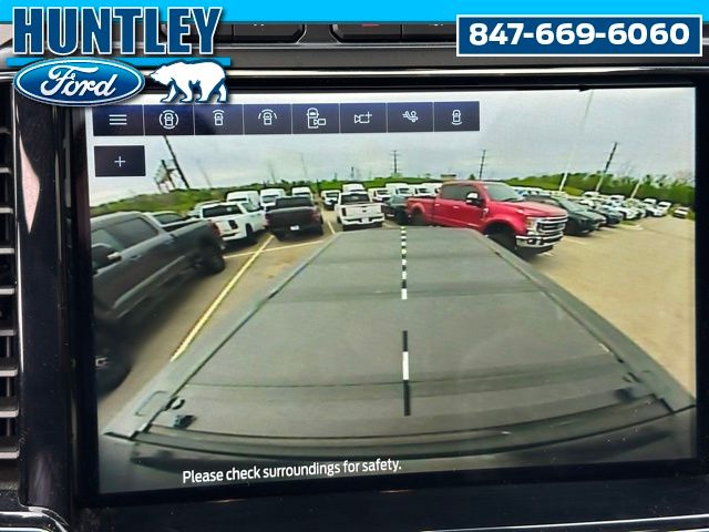 2022 Ford F-250 Lariat Truck Crew Cab