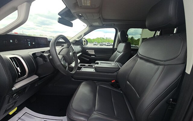 2025 Ford Expedition Active SUV