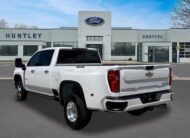 2022 Chevrolet Silverado 3500 HD High Country Truck Crew Cab