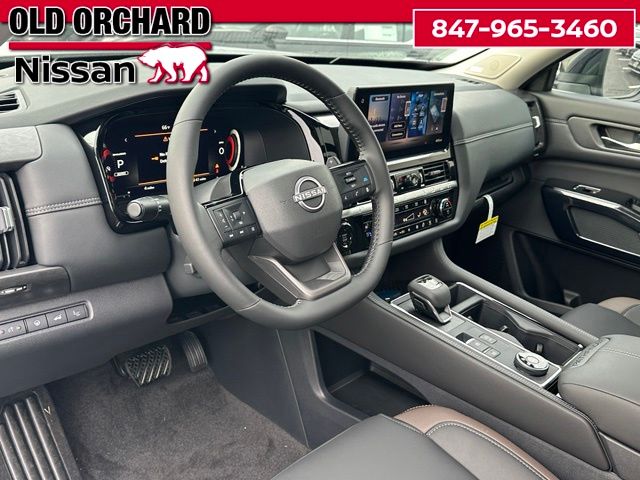 2026 Nissan Pathfinder Platinum SUV
