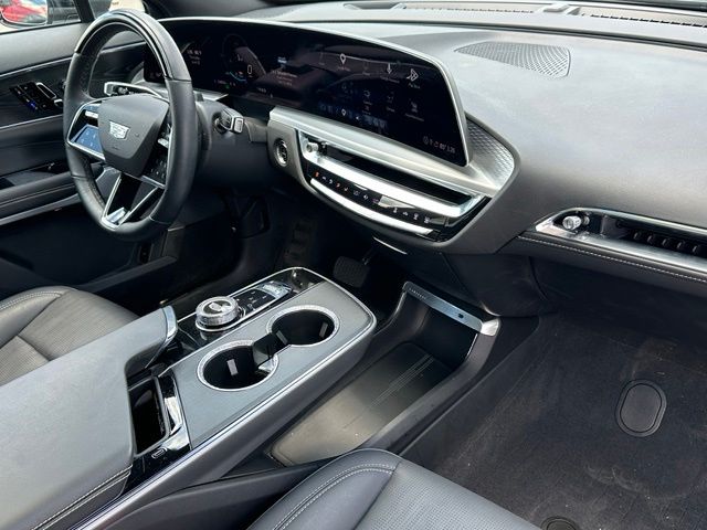2024 CADILLAC LYRIQ Luxury SUV