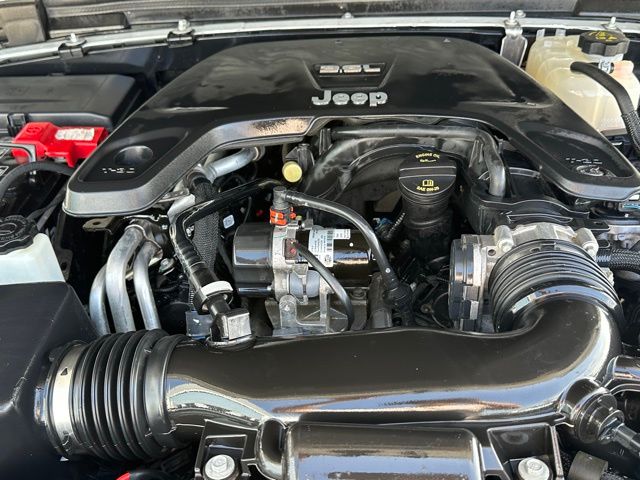 2021 Jeep Wrangler Unlimited Sahara Altitude SUV